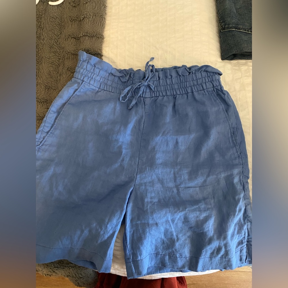 Shorts - Picture 2 of 2